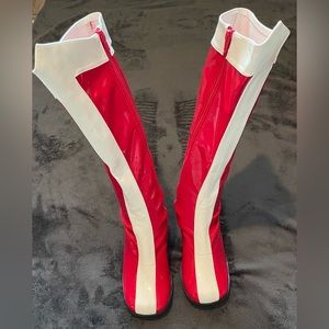 WONDER WOMAN ACCESSORIES! LINDA CARTER BOOTS SIZE 7